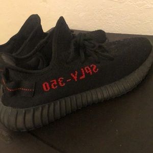 YEEZY SPLY -350 Black And Red Size 8 1/2